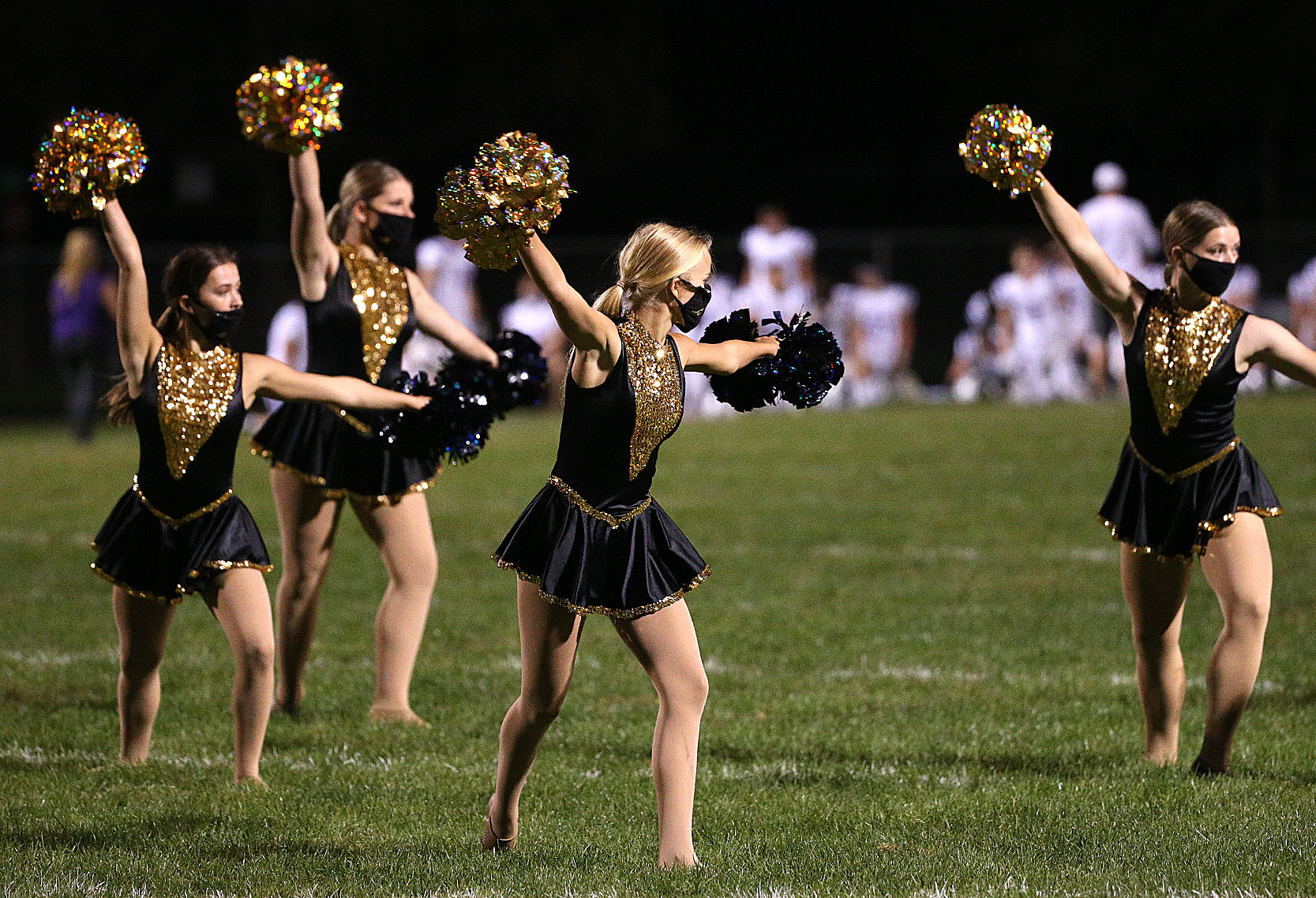September 25: Onalaska vs Tomah